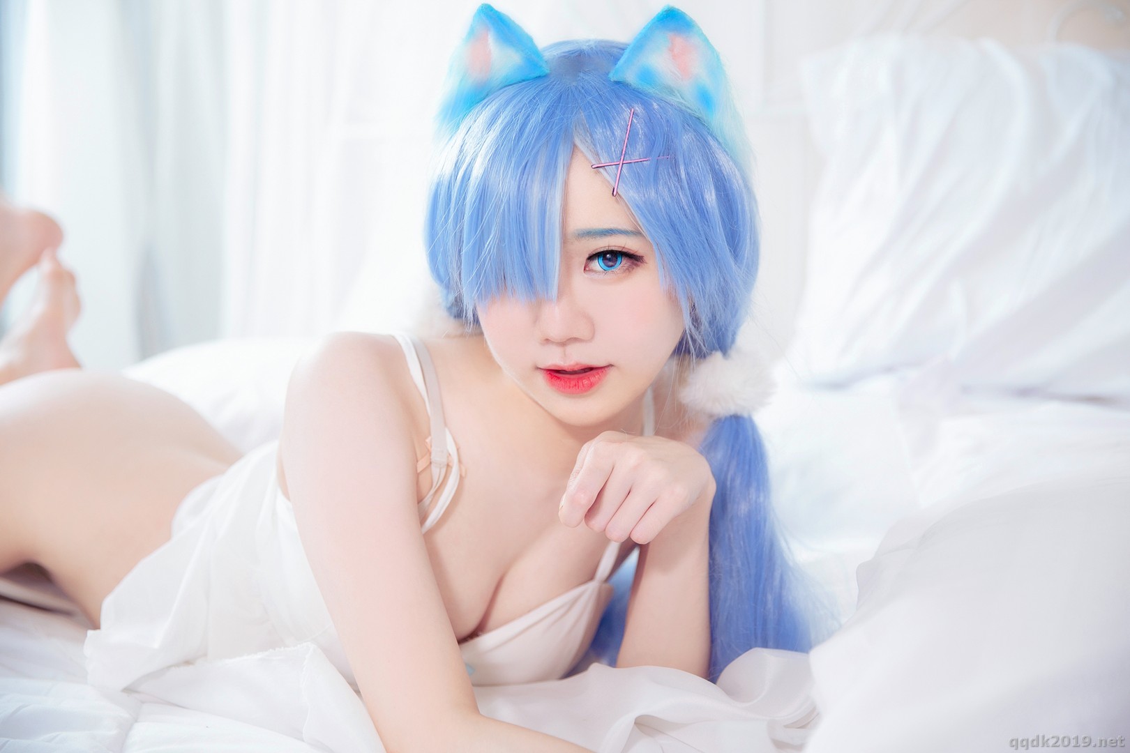 Coser-Sally-Sally-Dorasnow-ReZeroRem-White-Kitty-043.jpg