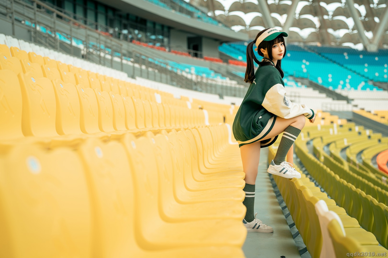 Coser-chunmomo-Baseball-Girl-009.jpg