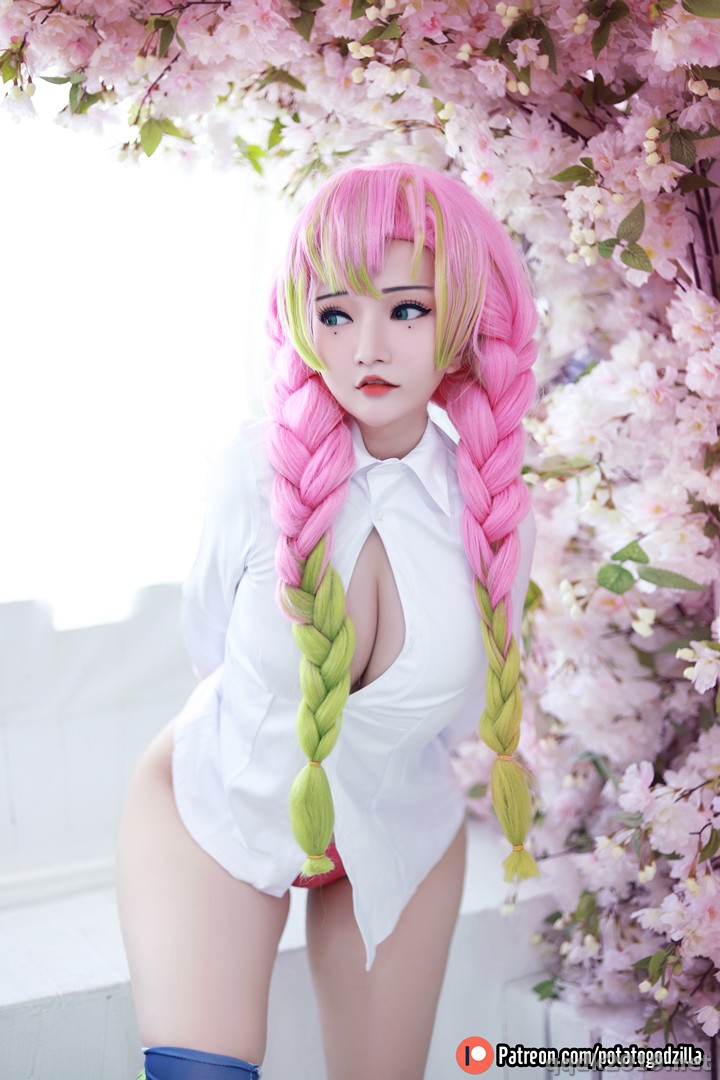 Coser-Potato-Godzilla-Mitsuri-Kanroji-033.jpg