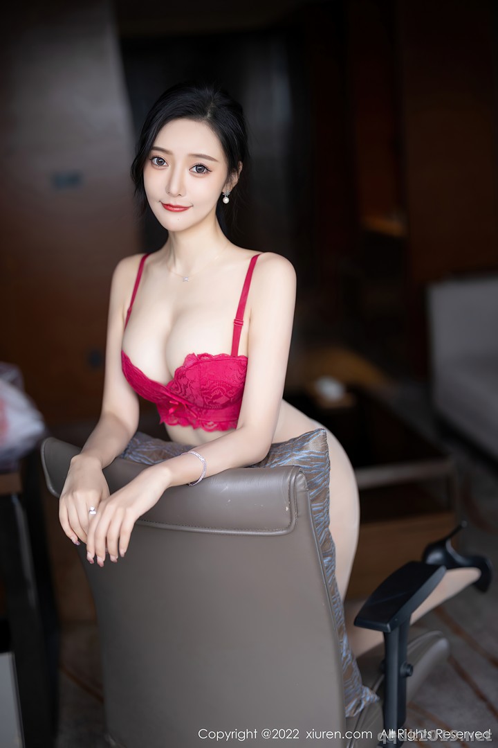 XIUREN-No.4963-Yanni-Wang-Xin-Yao-055.jpg