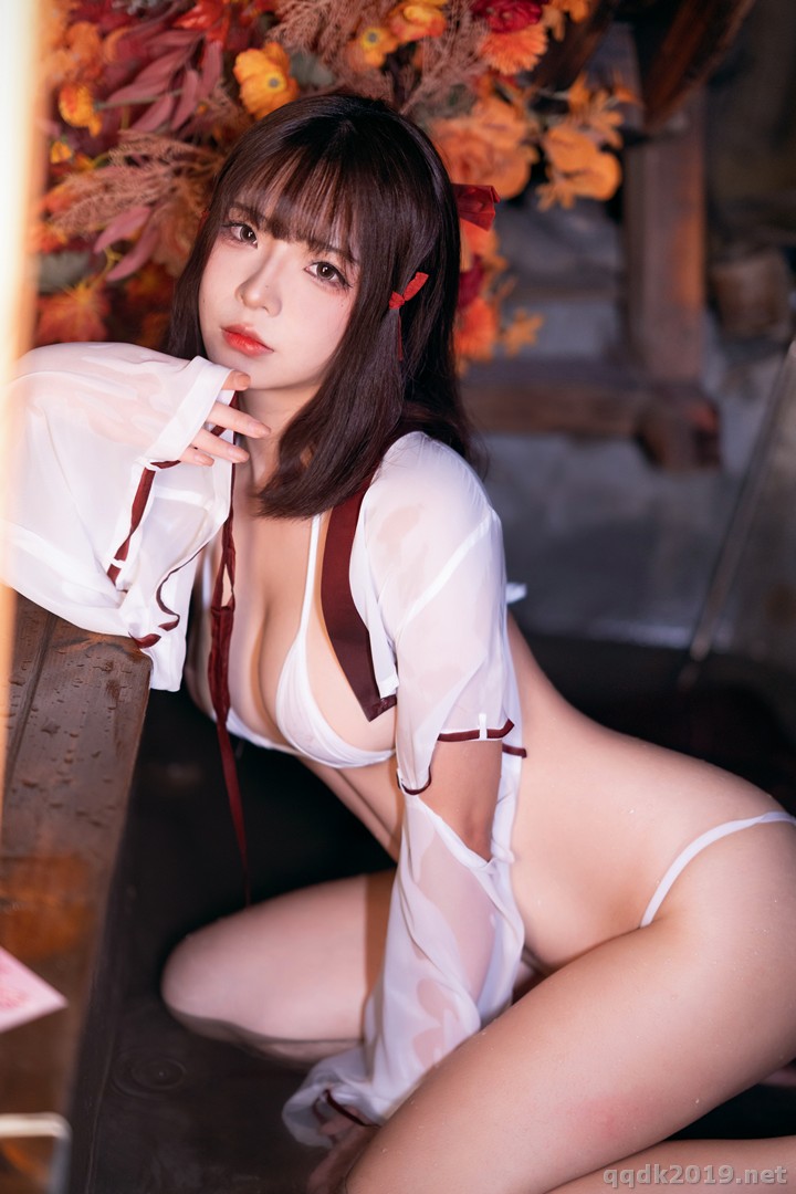 Coser-yuuhui-095.jpg