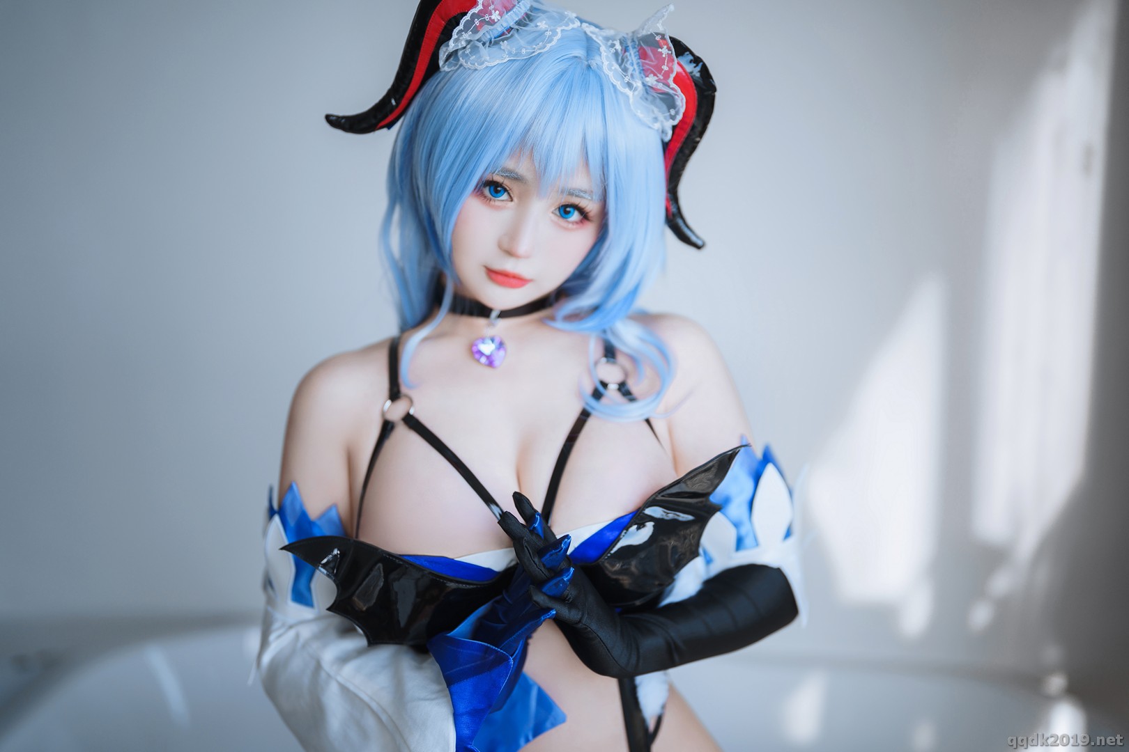 Coser-ying-jing-ning-ning-Vol.057-004.jpg