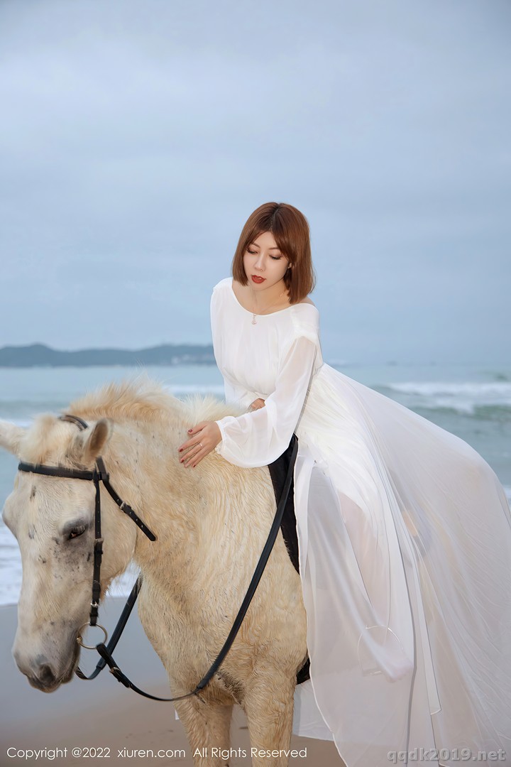 XIUREN-No.4853-Victoria-Guo-Er-001.jpg