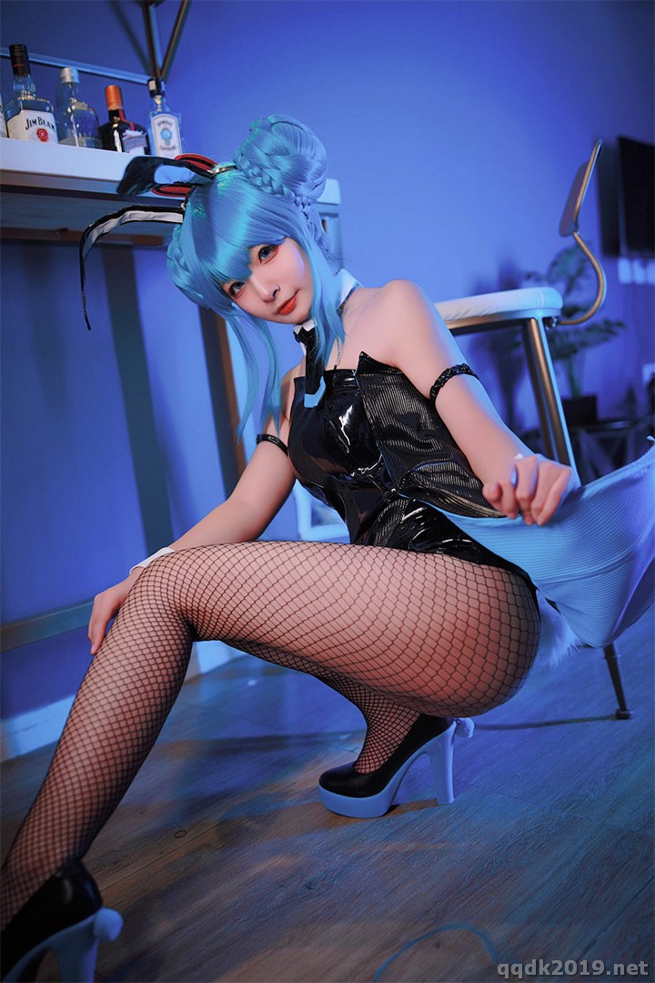 Coser-yuuhui-003.jpg