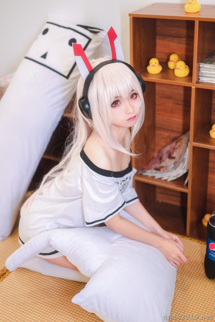 Coser-chunmomo-chunmomo-t-011.jpg