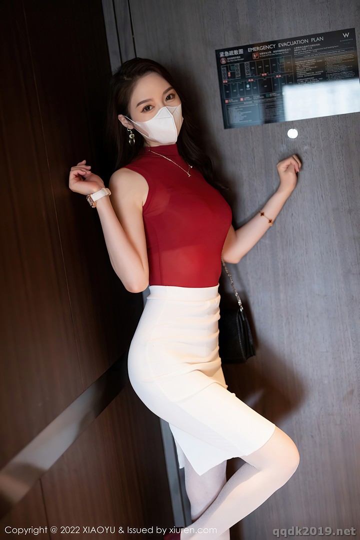 XiaoYu-Vol.814-Meng-Xin-Yue-017.jpg