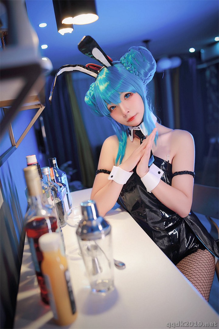 Coser-yuuhui-005.jpg