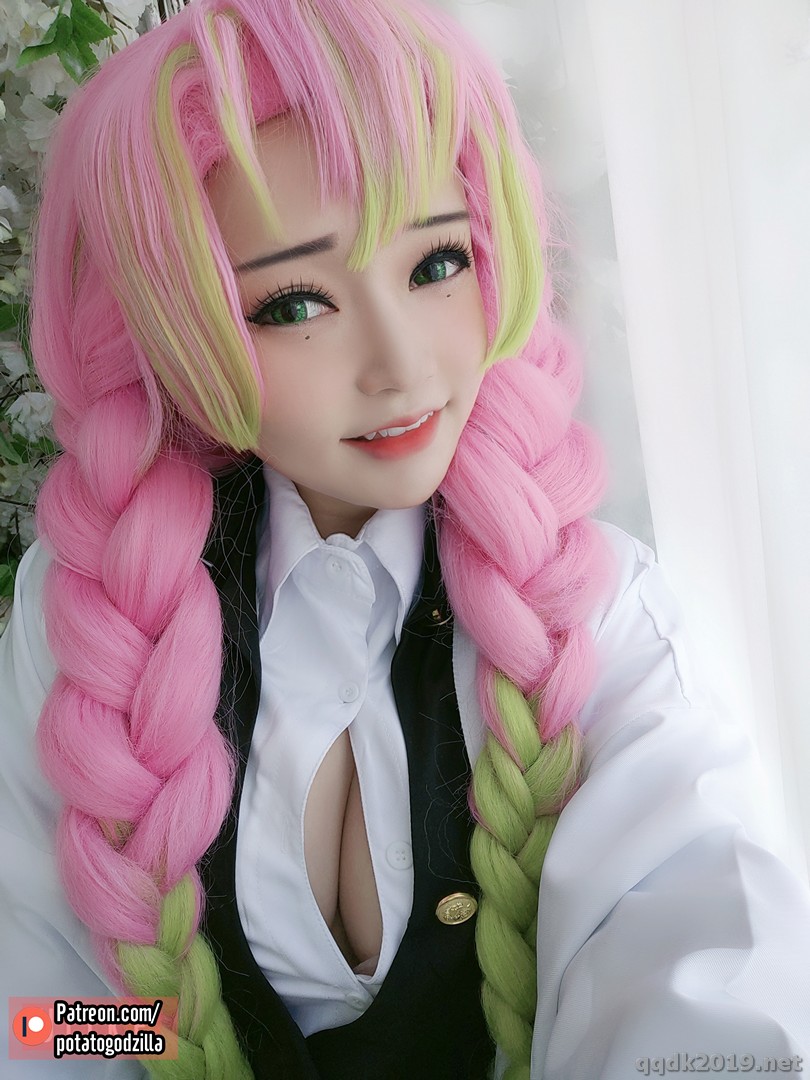 Coser-Potato-Godzilla-Mitsuri-Kanroji-058.jpg