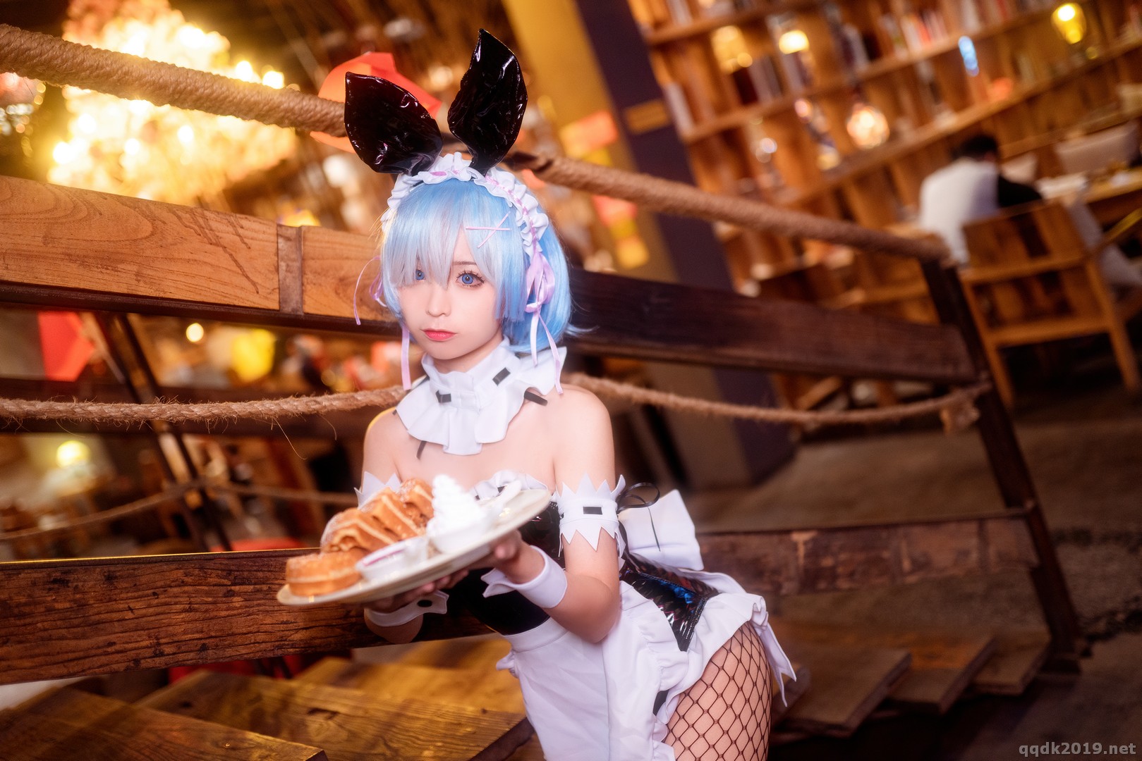 Coser-chunmomo-chunmomo-005.jpg