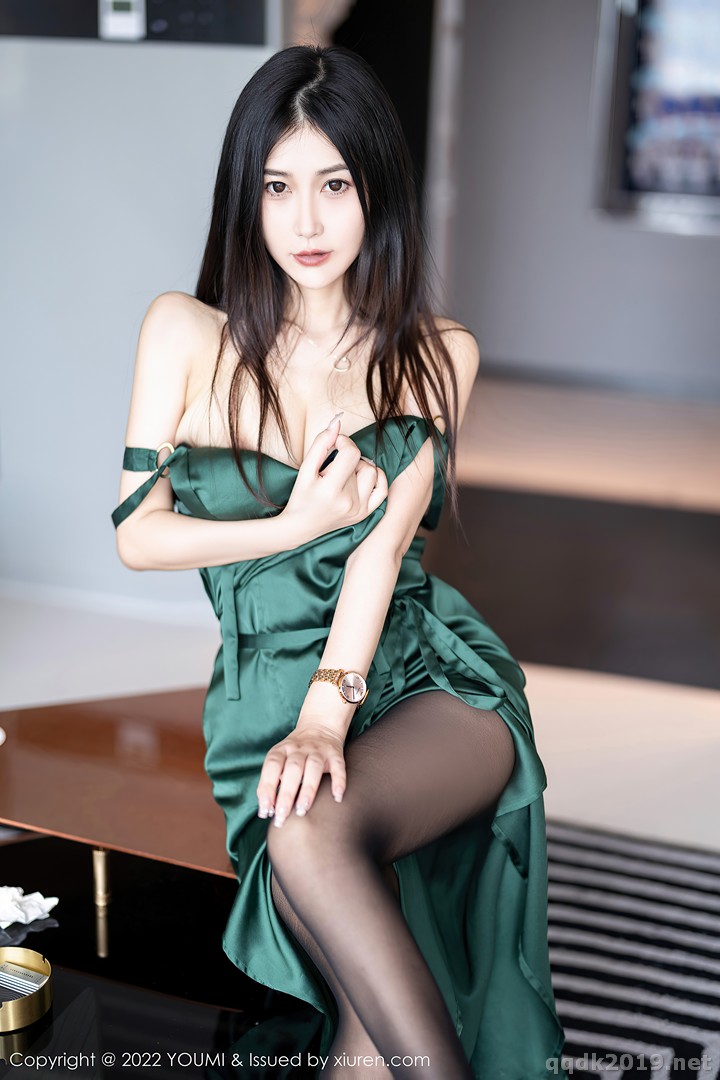 YouMi-Vol.837-laura-007.jpg