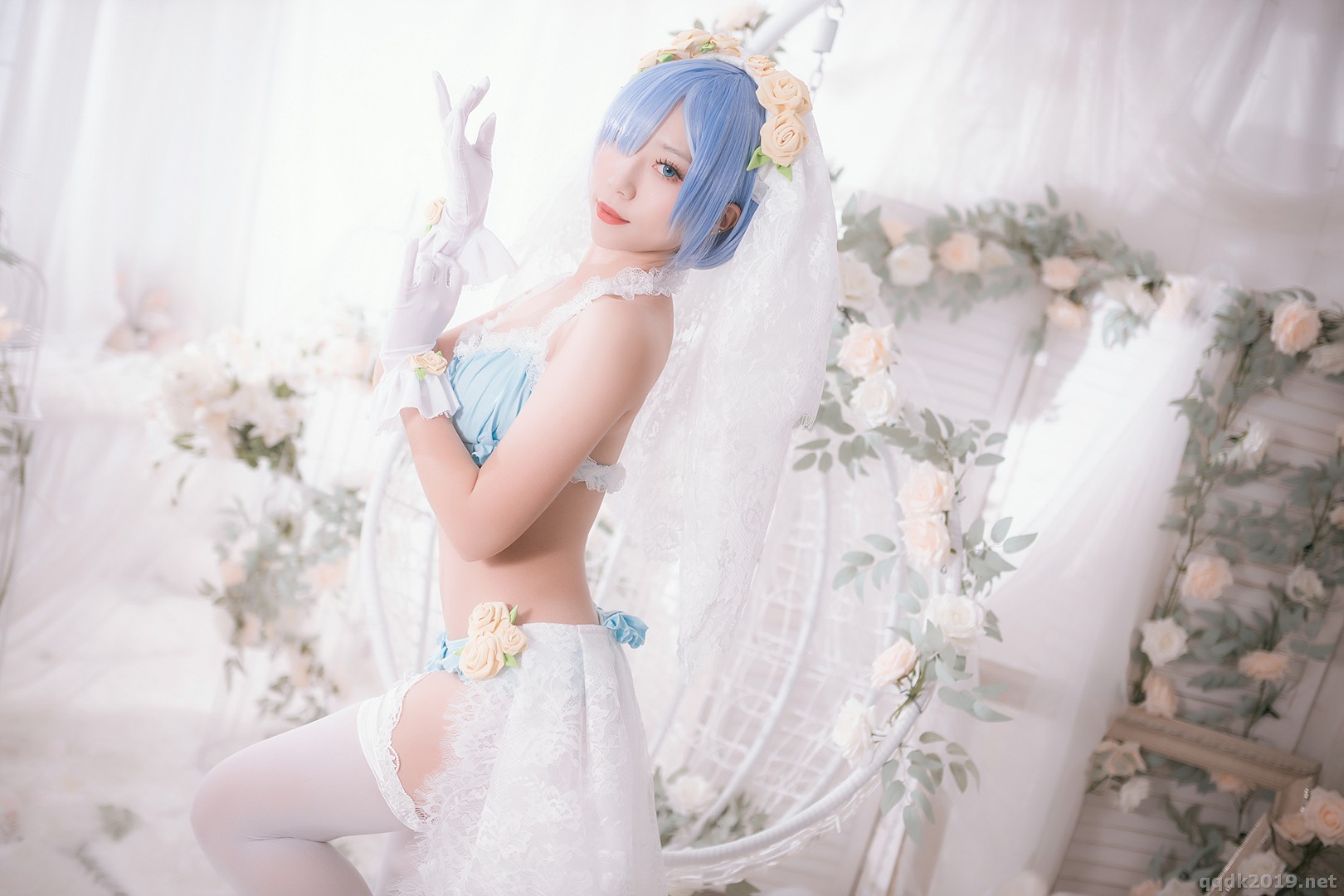 Coser-Money-015.jpg