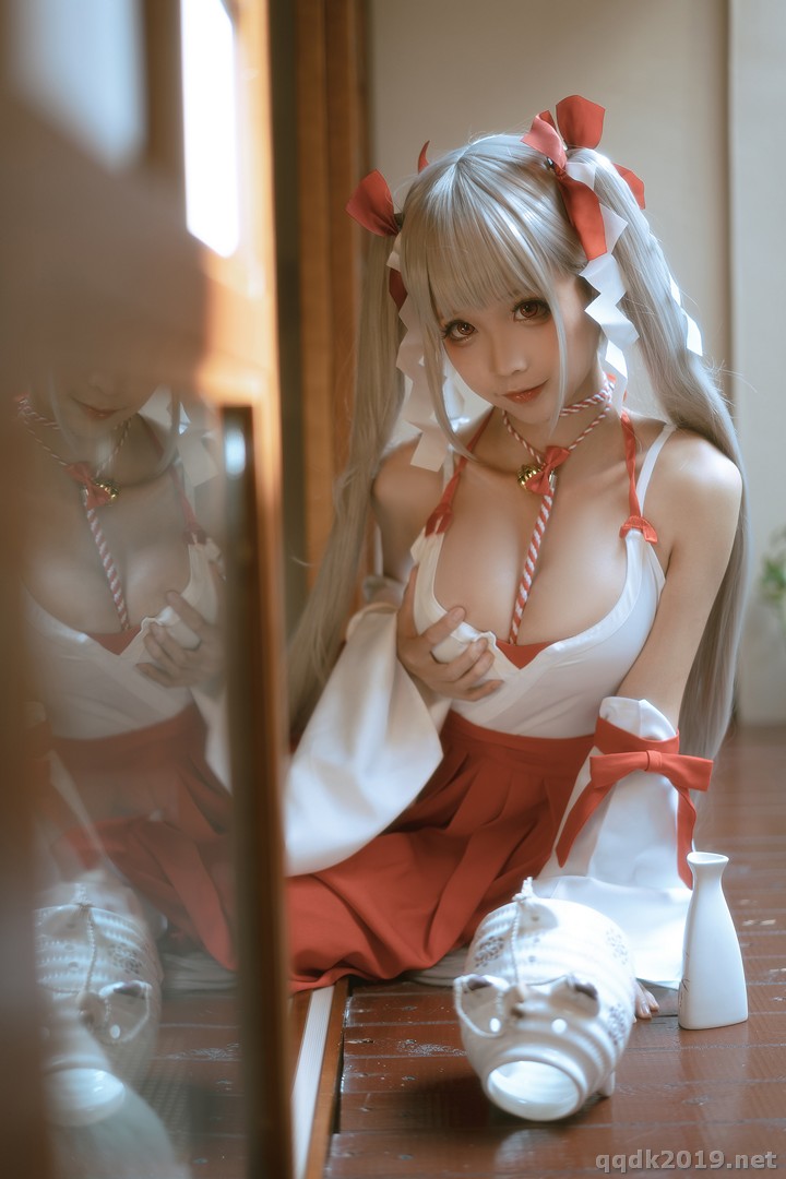 Coser-chunmomo-chunmomo-030.jpg