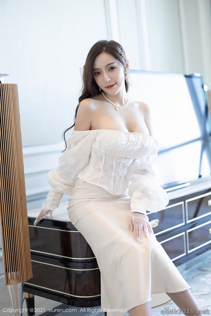 XIUREN-No.4136-Yanni-Wang-Xin-Yao-007.jpg