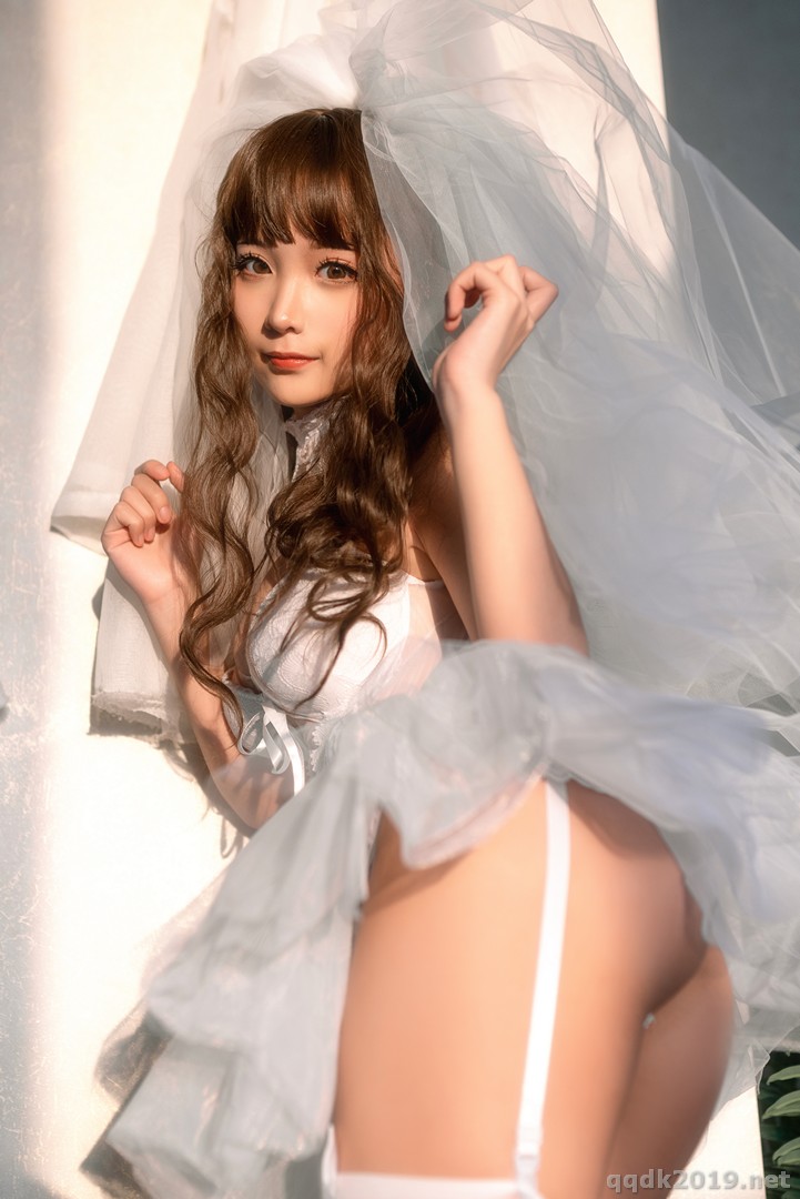 Coser-chunmomo-Vol.060-010.jpg