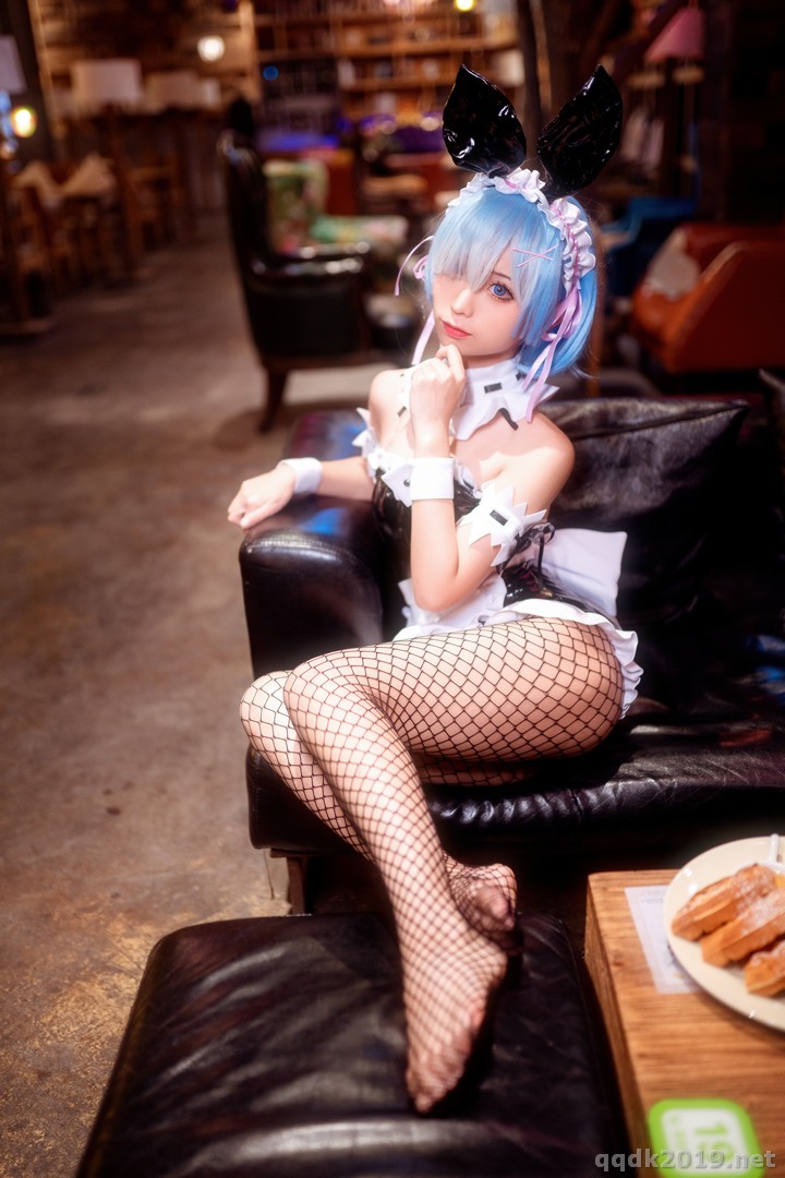 Coser-chunmomo-chunmomo-008.jpg