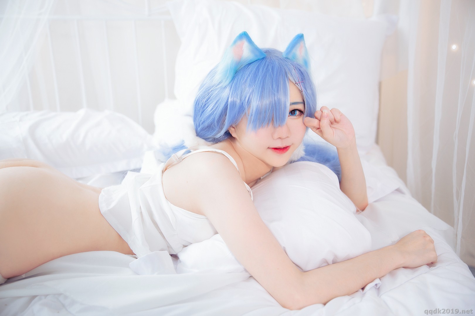 Coser-Sally-Sally-Dorasnow-ReZeroRem-White-Kitty-040.jpg