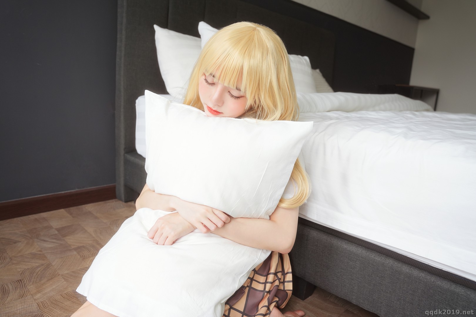 Coser-Sally-Sally-Dorasnow-Shiina-Mahiru-010.jpg