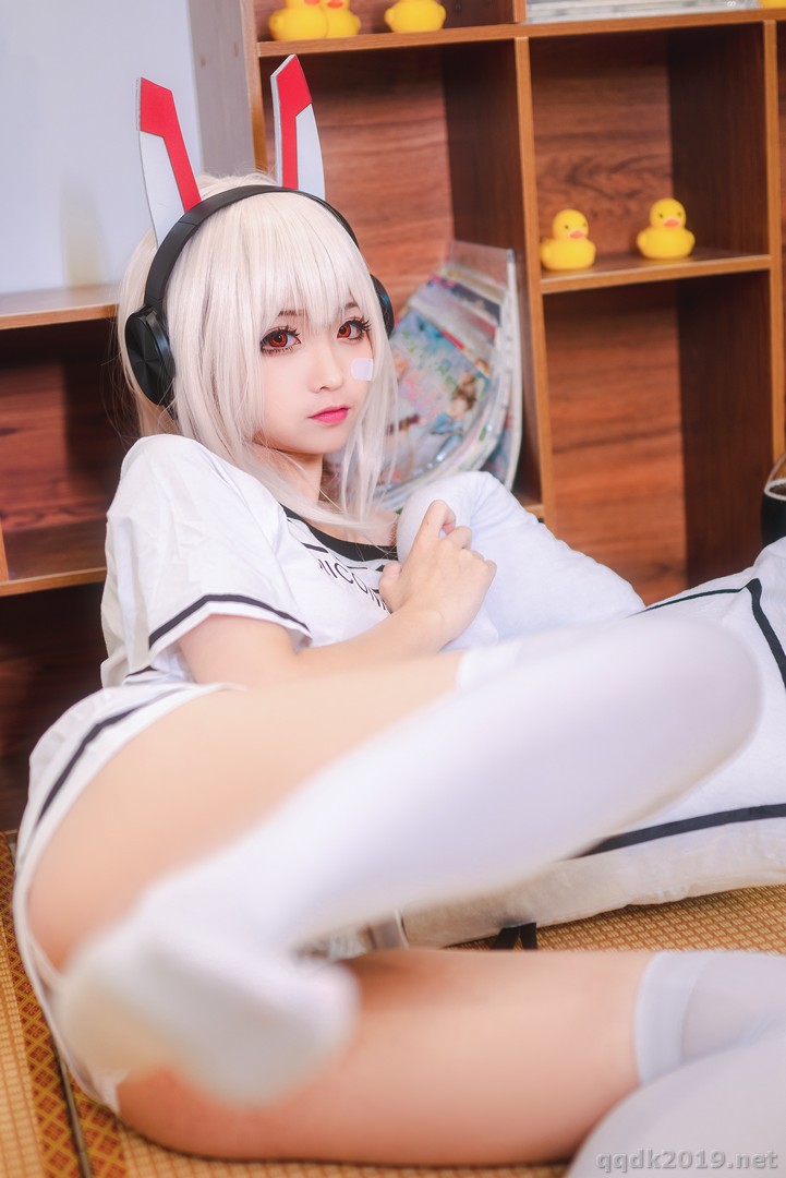 Coser-chunmomo-chunmomo-t-015.jpg