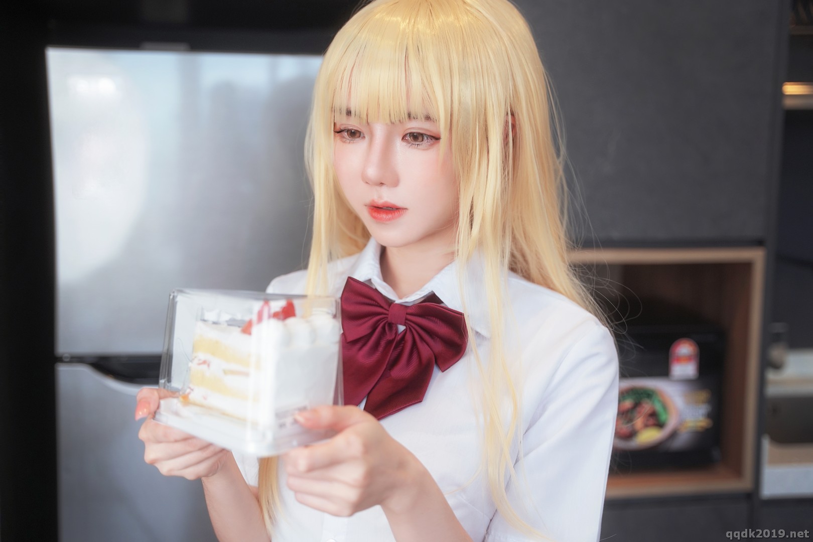 Coser-Sally-Sally-Dorasnow-Shiina-Mahiru-005.jpg