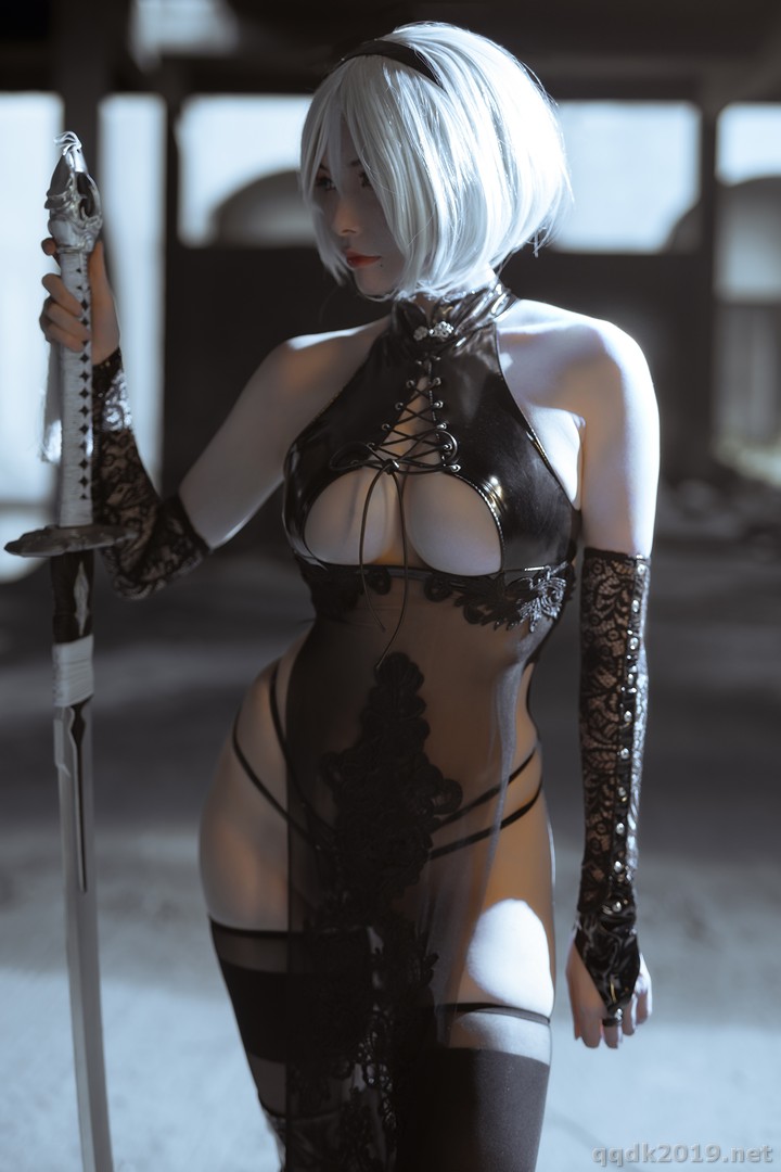 Coser-Xia-Xiao-Qiu-Qiu-Qiu-2B-002.jpg