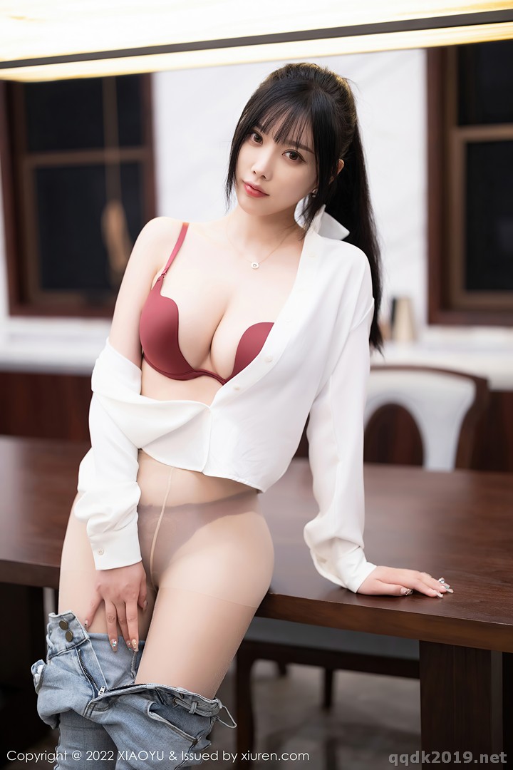 XiaoYu-Vol.846-Yang-Chen-Chen-Yome-056.jpg