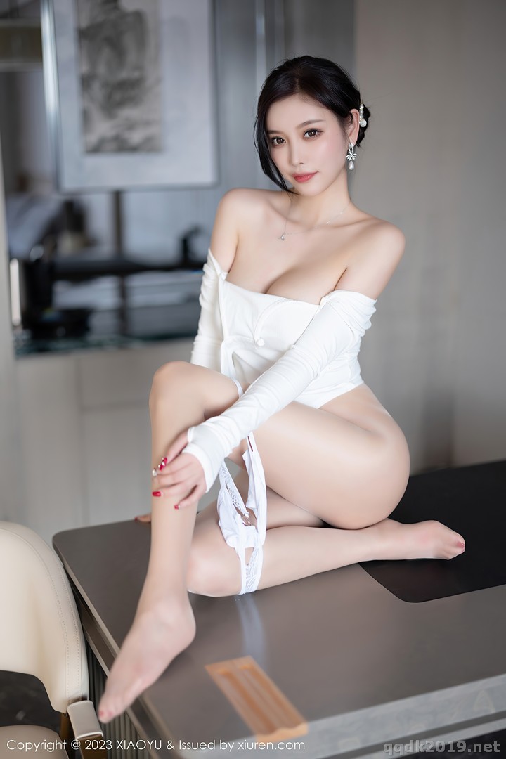 XiaoYu-Vol.965-Yang-Chen-Chen-Yome-085.jpg