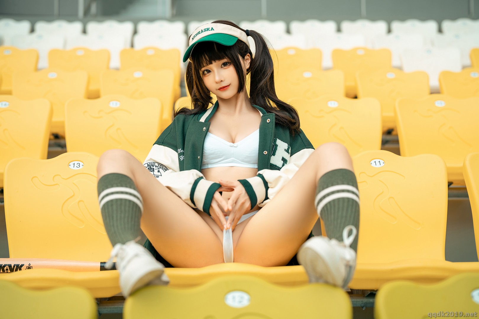 Coser-chunmomo-Baseball-Girl-017.jpg