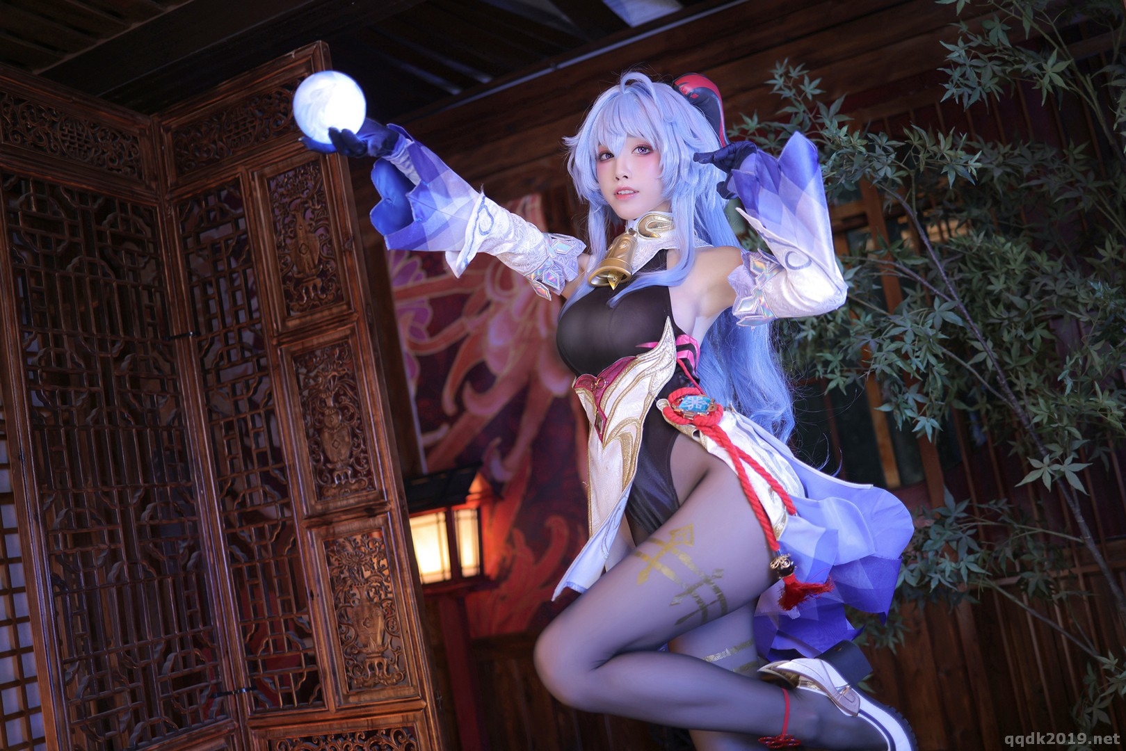 Coser-Aqua-003.jpg