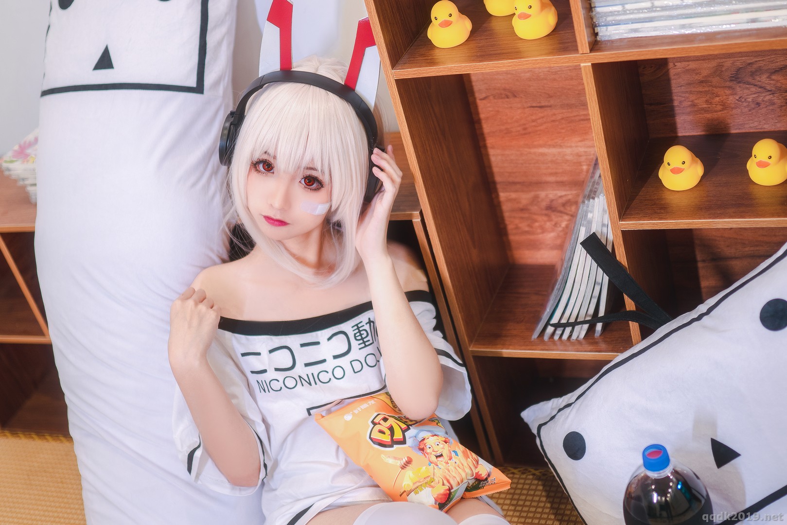 Coser-chunmomo-chunmomo-t-042.jpg