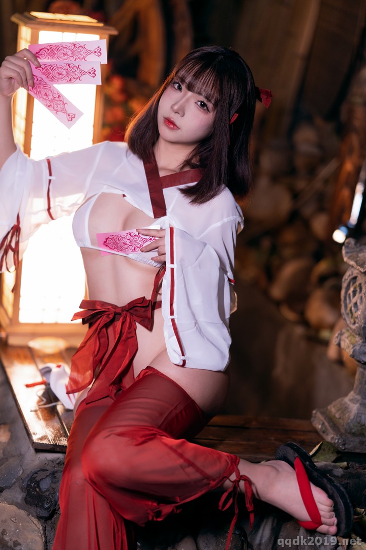 Coser-yuuhui-006.jpg