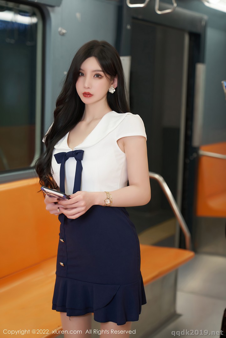 XIUREN-No.4979-Zhou-Yuxi-Sally-019.jpg