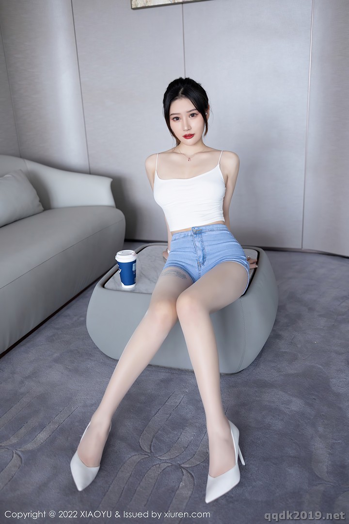 XiaoYu-Vol.813-Zhang-Xin-Xin-012.jpg