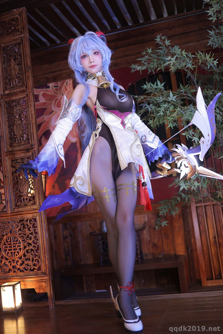 Coser-Aqua-009.jpg