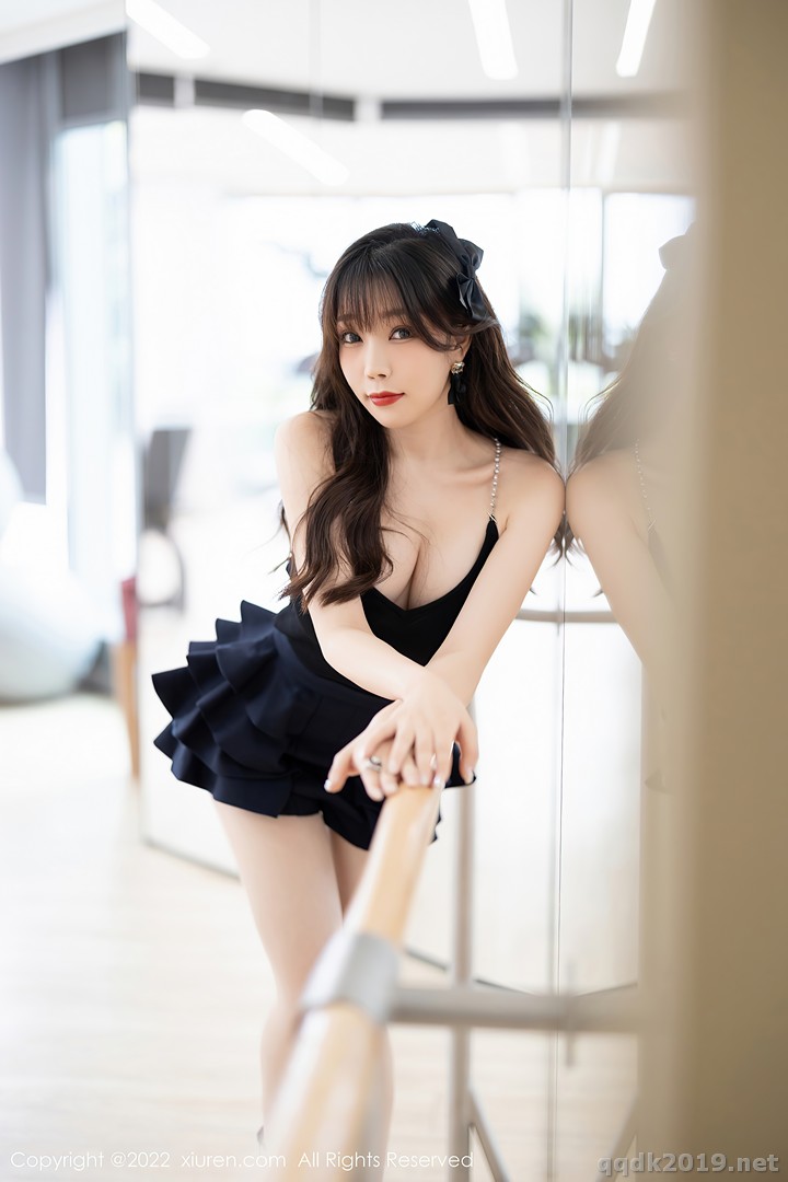 XIUREN-No.4840-Booty-Zhizhi-004.jpg