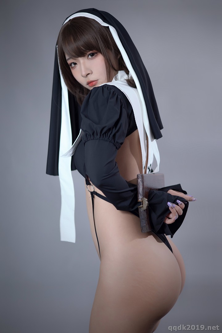 Coser-yuuhui-No.015-021.jpg