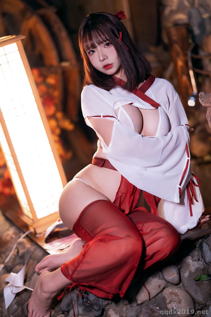 Coser-yuuhui-012.jpg