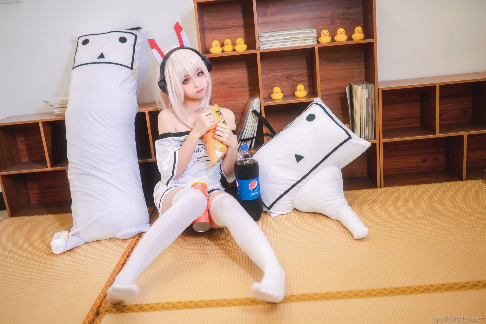 Coser-chunmomo-chunmomo-t-040.jpg