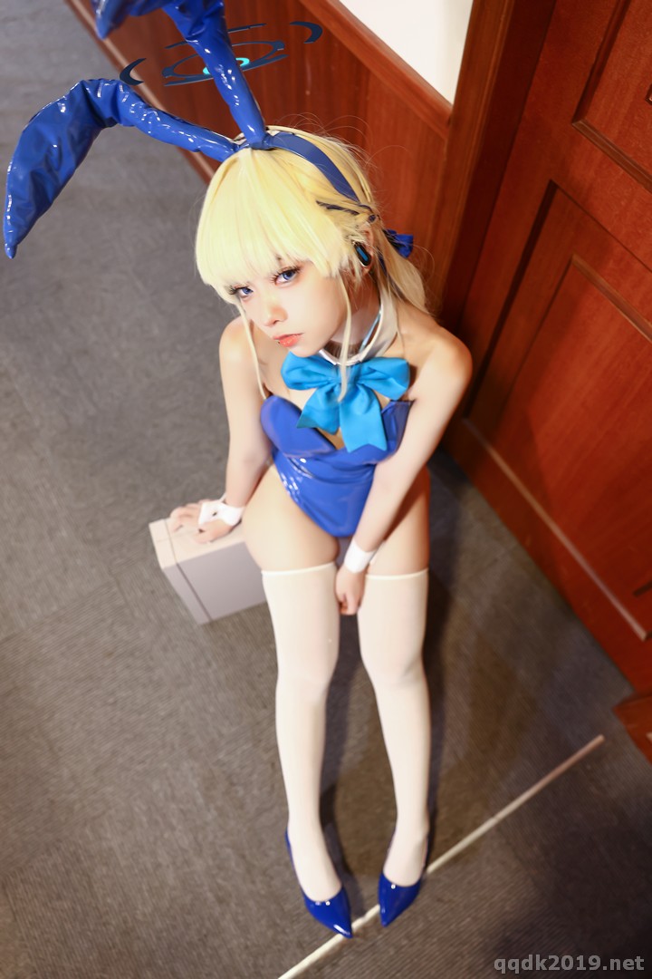 Coser-G44-Vol.098_010.jpg