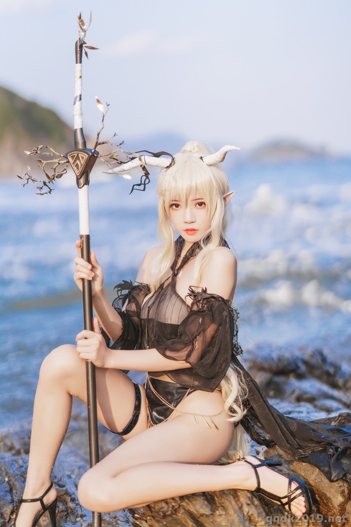 Coser-Cherry-neko-042.jpg