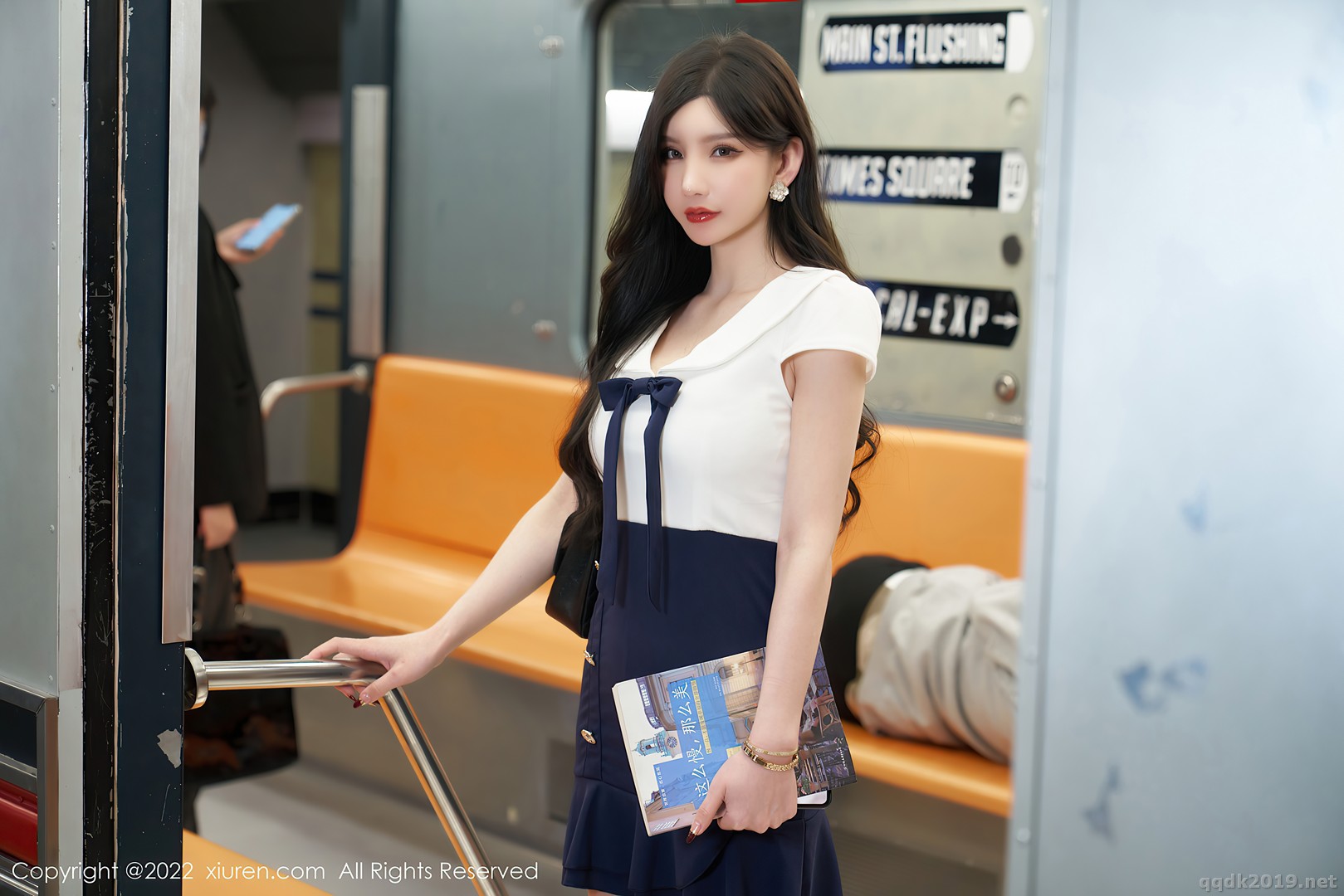 XIUREN-No.4979-Zhou-Yuxi-Sally-014.jpg