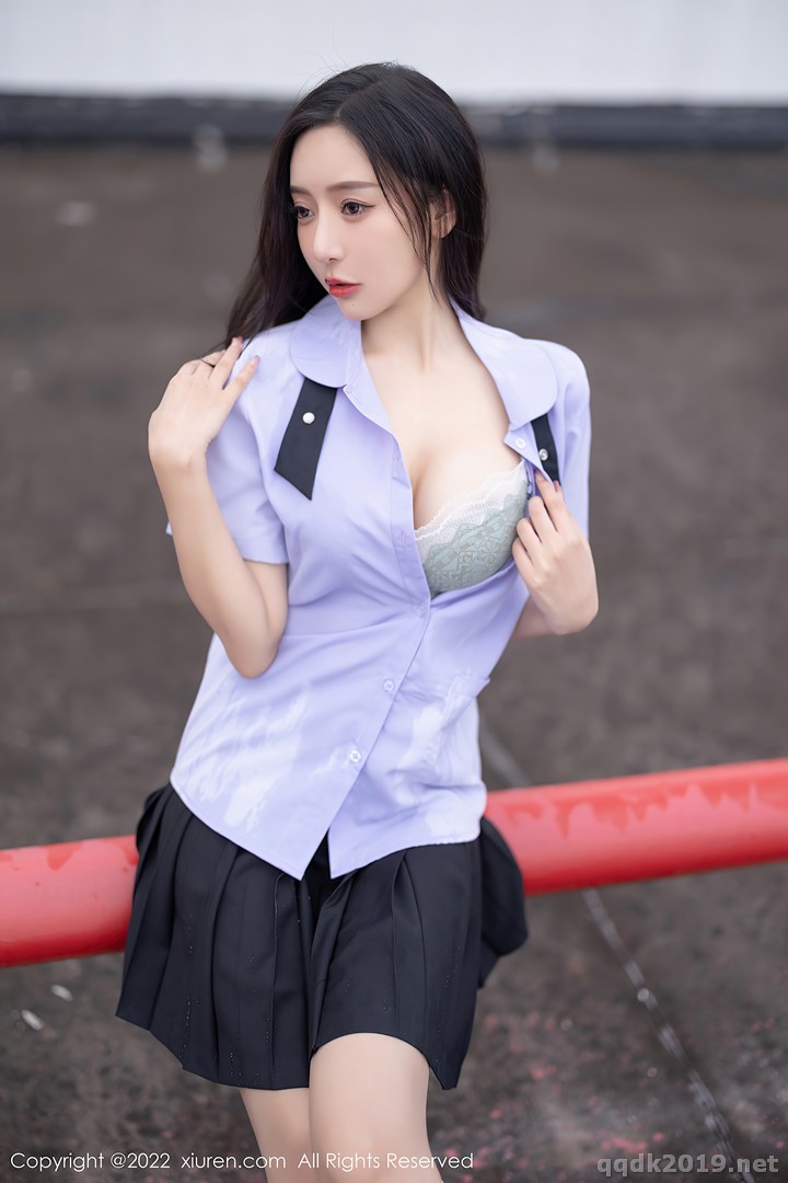 XIUREN-No.4819-Yanni-Wang-Xin-Yao-032.jpg