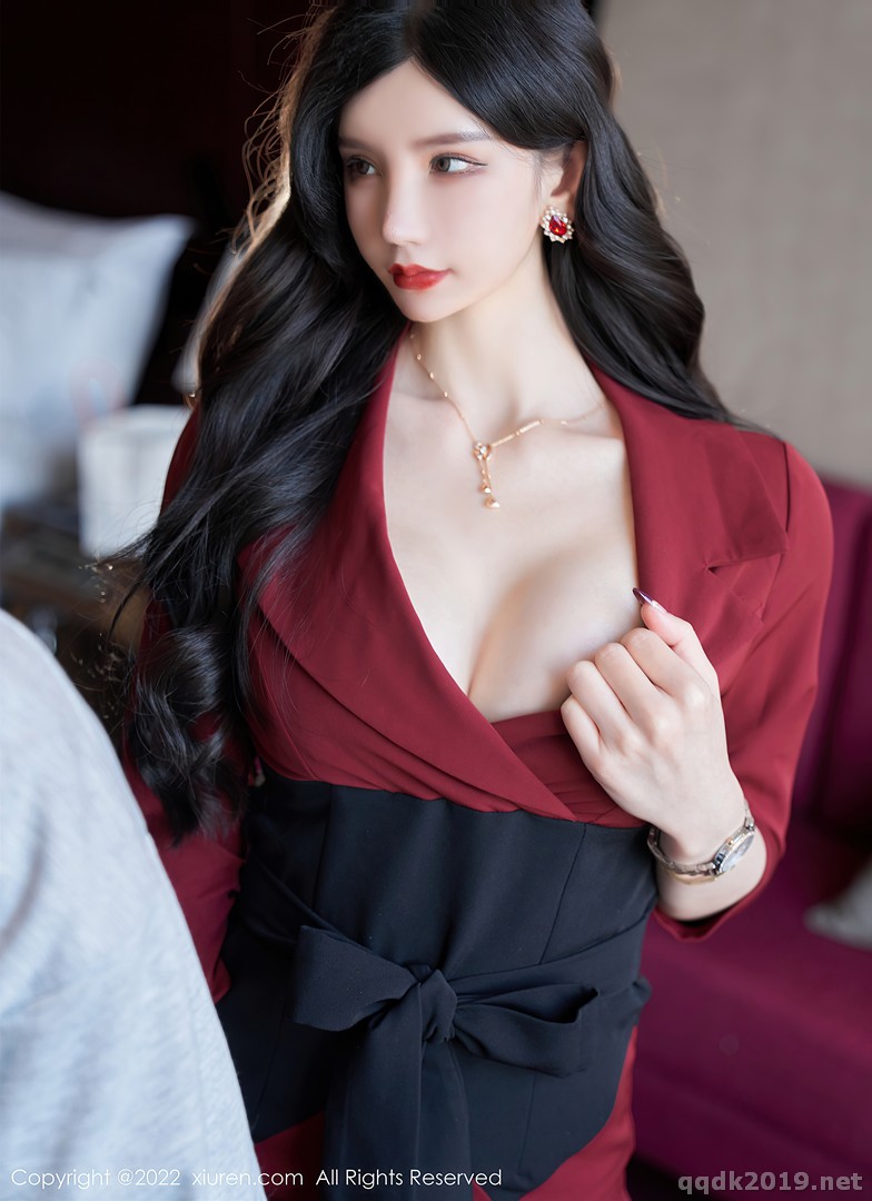 XIUREN-No.4877-Zhou-Yuxi-Sally-028.jpg