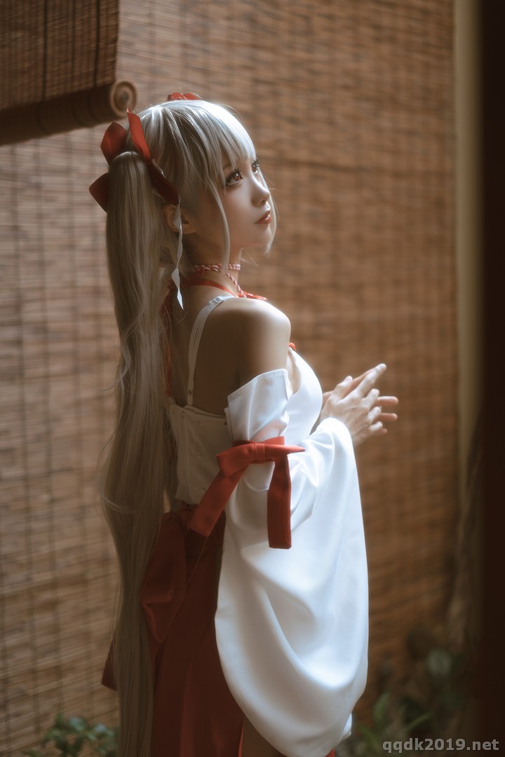 Coser-chunmomo-chunmomo-033.jpg