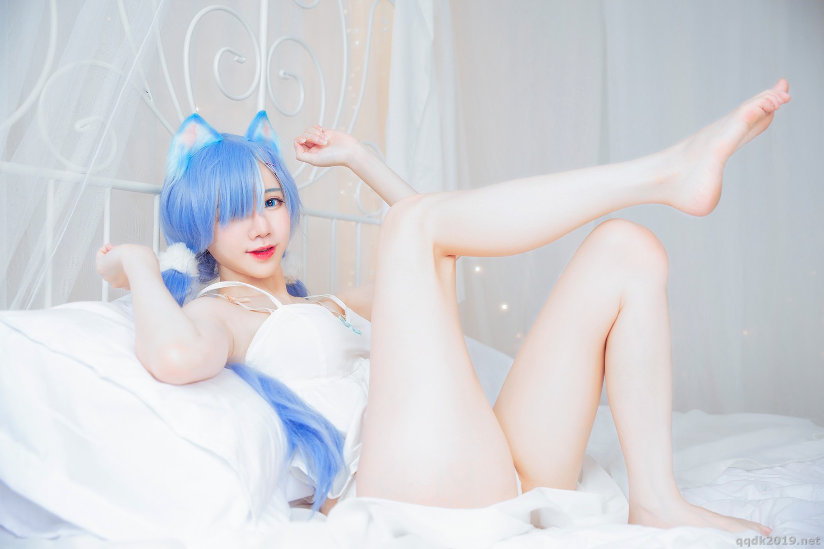 Coser-Sally-Sally-Dorasnow-ReZeroRem-White-Kitty-028.jpg