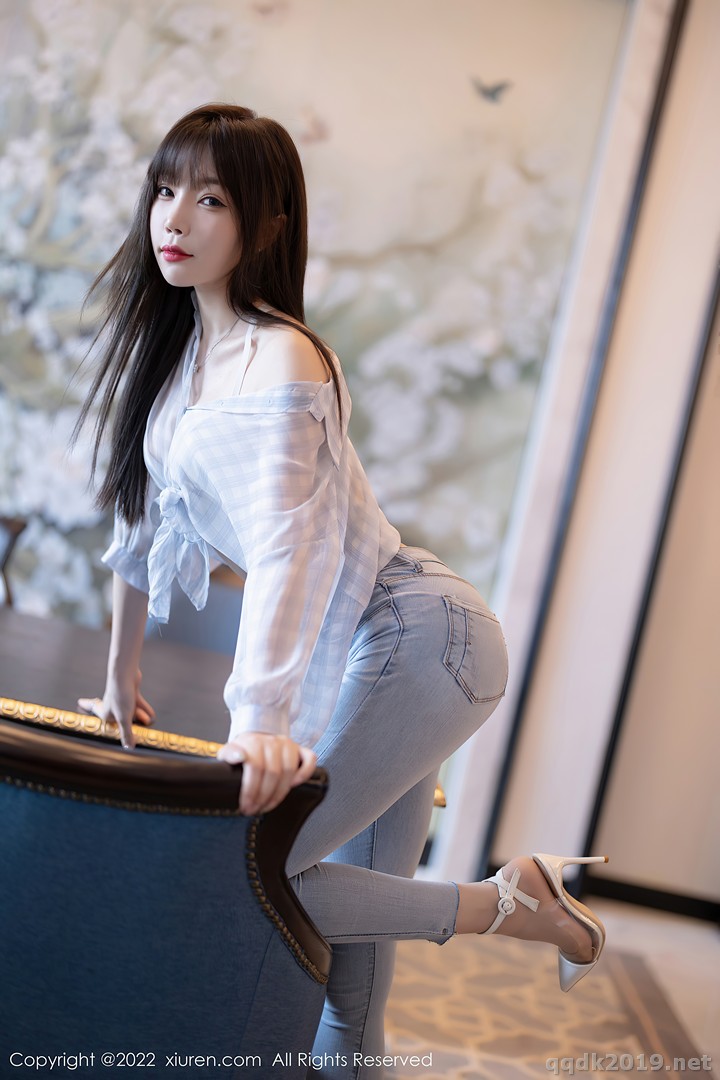 XIUREN-No.4976-Booty-Zhizhi-017.jpg