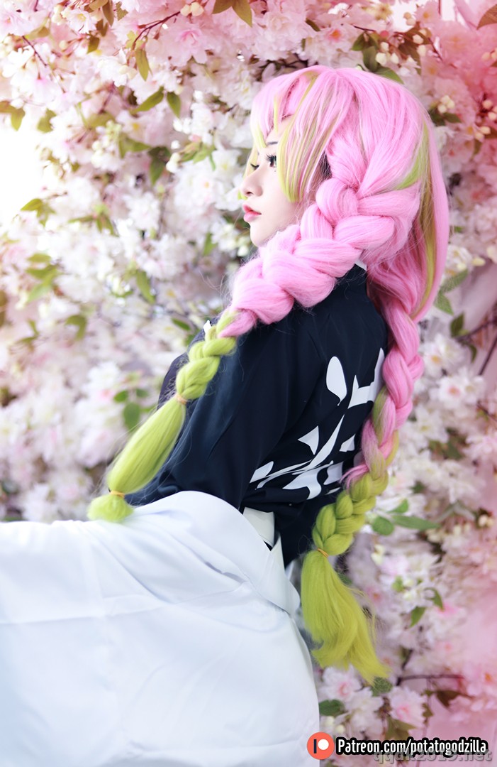 Coser-Potato-Godzilla-Mitsuri-Kanroji-014.jpg