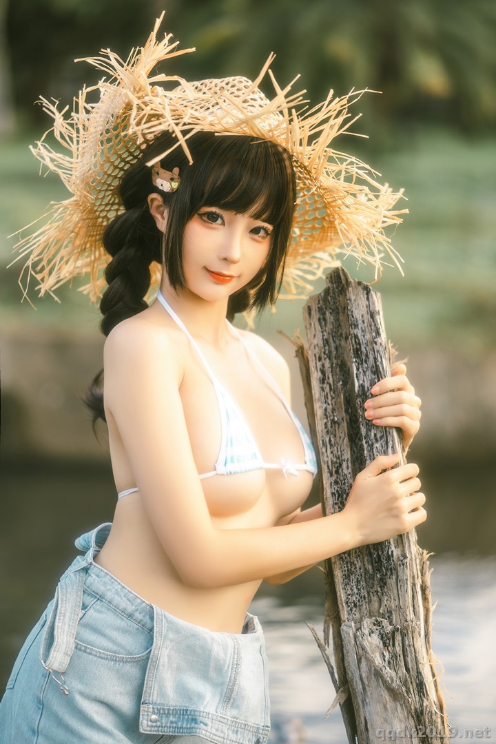 Coser-chunmomo-Wretched-Boat-022.jpg