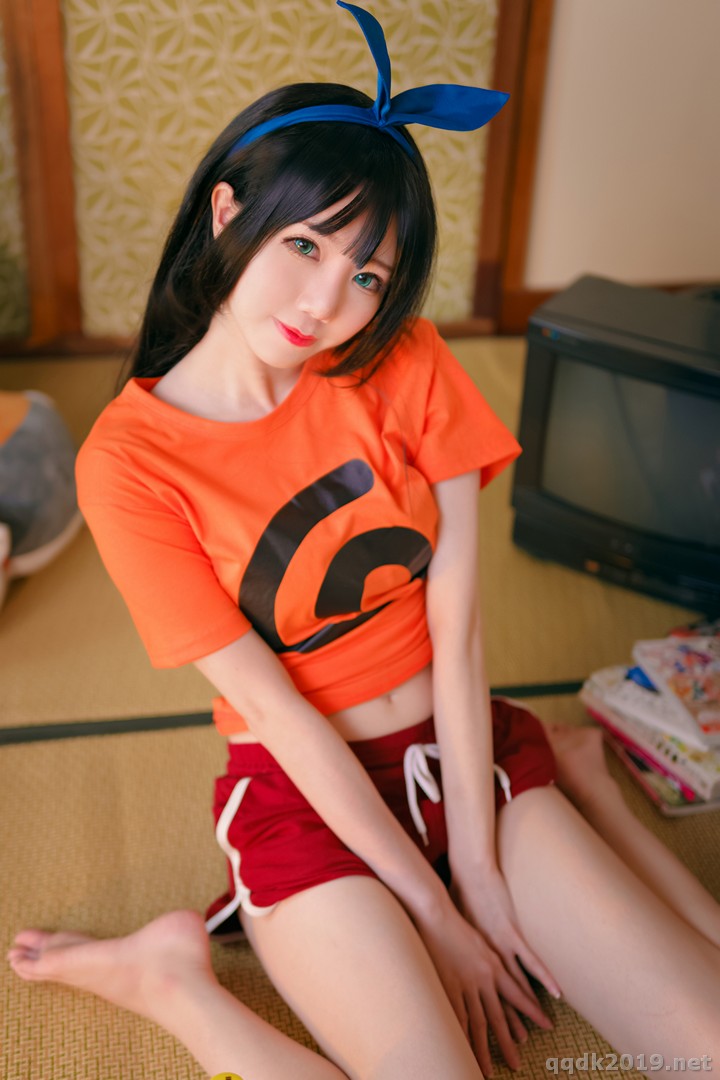 Coser-Sally-Sally-Dorasnow-Ruka-Sarashina-Summer-005.jpg