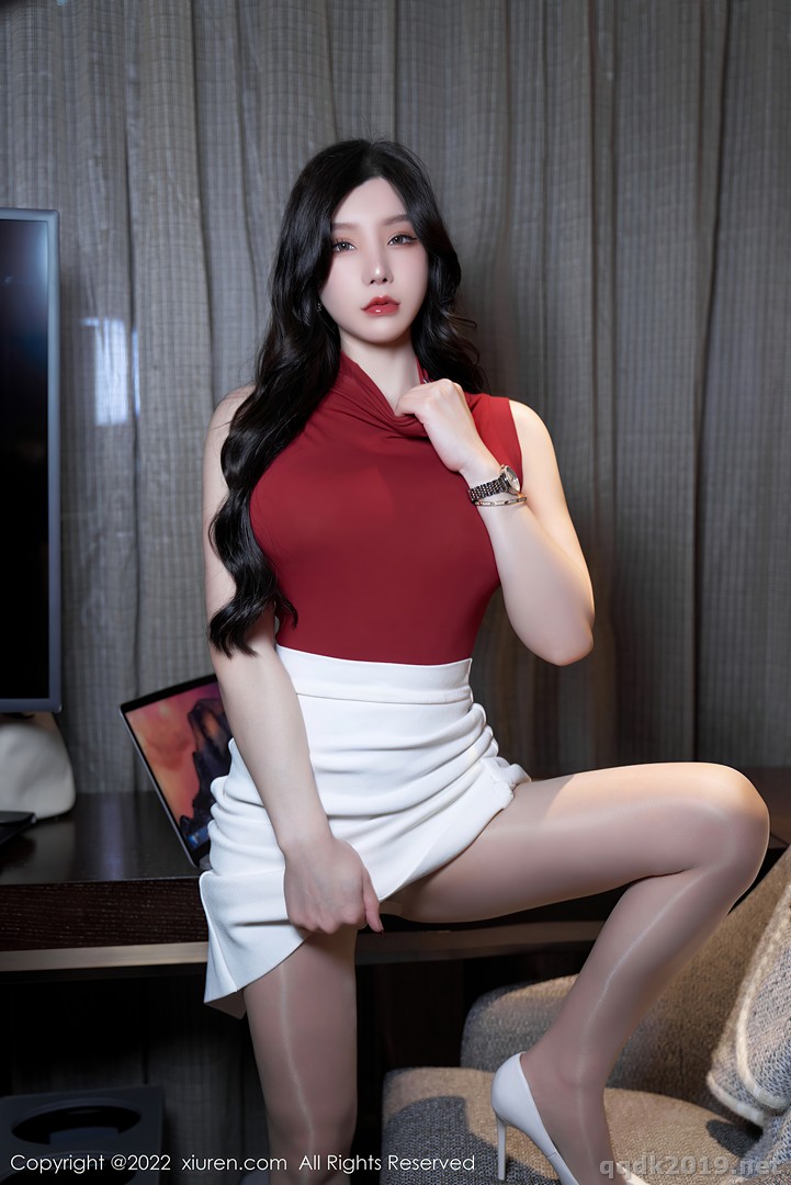 XIUREN-No.4728-Zhou-Yuxi-Sally-026.jpg