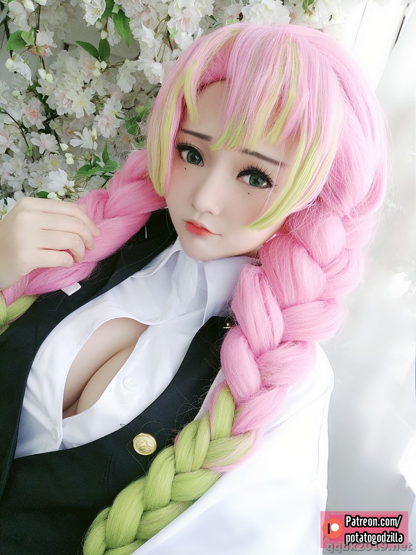 Coser-Potato-Godzilla-Mitsuri-Kanroji-053.jpg